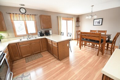 Kitchen/dining