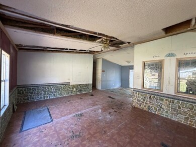 322 Nueces Dr, Trinity, TX 75862 - photo 7