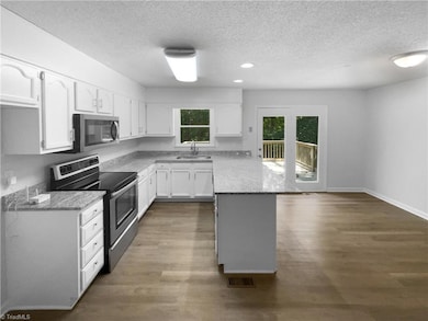 2286 Lynn Cir E, Trinity, NC 27370 - photo 7