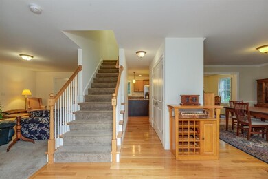 71 Frontier Dr, Pelham, NH 03076 - photo 4