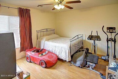 bedroom_700