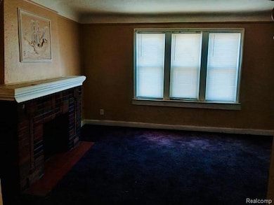 8161 Robson St, Detroit, MI 48228 - photo 4