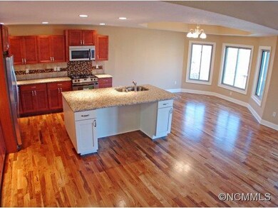 Kitchen and Dining 2
