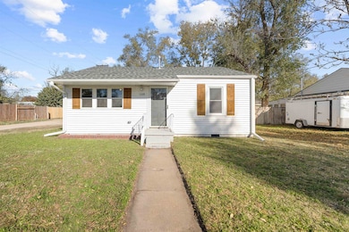 1109 Stack Ave, Salina, KS 67401 - photo 2