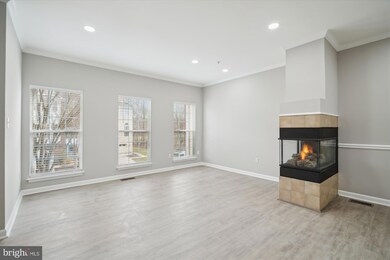 8114 Mallard Shore Dr, Laurel, MD 20724 - photo 6