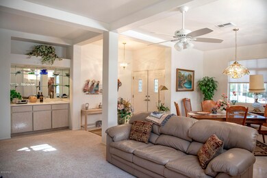 20250 N Meadowood Dr 3