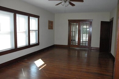 1720 Clark Ave, Parsons, KS 67357 - photo 2