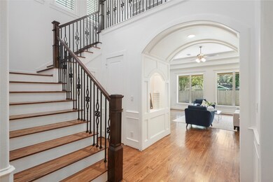 1701 Libbey Dr, Houston, TX 77018 - photo 3