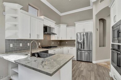 11-Kitchen