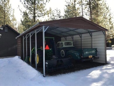 Fawn Loop carport