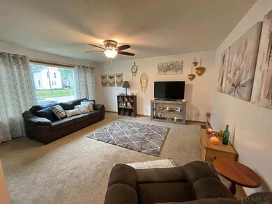 615 W Miami Ave, Logansport, IN 46947 - photo 6