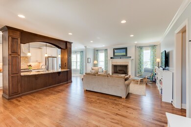 9736_Rookwood_Cir_10