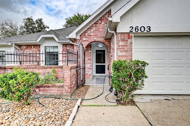 2603 Lazy Spring Ct, Missouri City, TX 77489 - photo 4