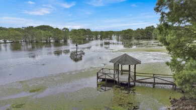 Sits on Lake Bistineau