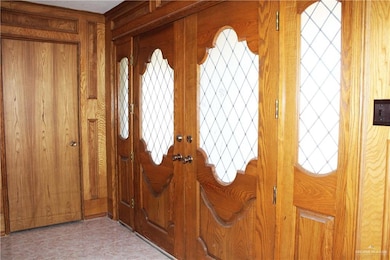 301 S 7th St, Donna, TX 78537 - photo 3