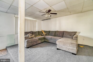 150 W Jefferson St, Paulsboro, NJ 08066 - photo 5