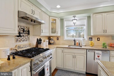 4190 Gregory Dr, Doylestown, PA 18902 - photo 6