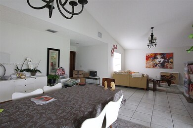 5121 SW 151st Place, Miami, FL 33185 - photo 4