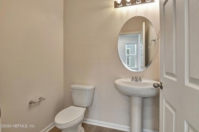 1352 High Falls Dr, Jacksonville, FL 32205 - photo 3