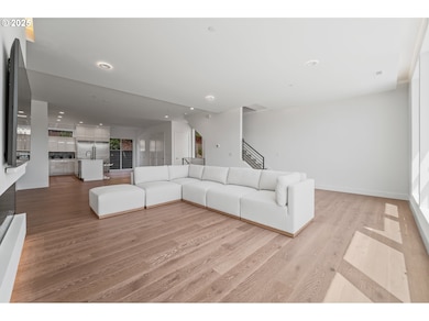 2445 N R St, Washougal, WA 98671 - photo 6