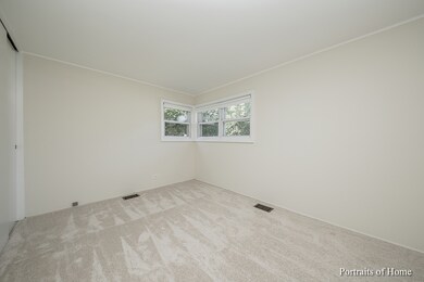 3604 Bobwhite Ln, Rolling Meadows, IL 60008 - photo 7