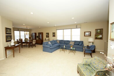 9-Living Room-15 Red Coat Pl