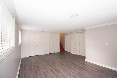 3350 Marilyn St, Columbus, IN 47203 - photo 5