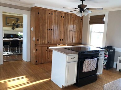 Ample storage space in the kitchen...