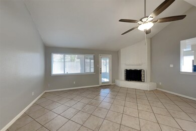 16731 Pebbleglen Dr, Houston, TX 77095 - photo 2