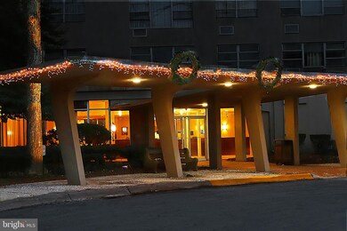 Radnor House unit 617, Bryn Mawr, PA 19010 - photo 5