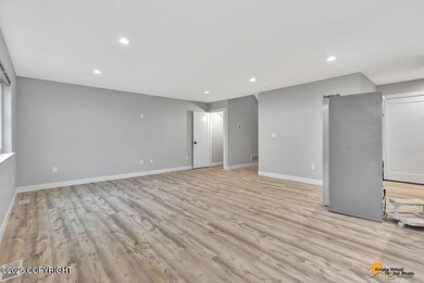 623 E Rita Cir unit 2, Wasilla, AK 99654 - photo 7