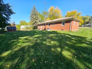 2205 W Mcclellan St, Flint, MI 48504 - photo 6