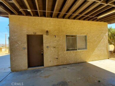 8423 Paradise View Rd, Yucca Valley, CA 92284 - photo 6