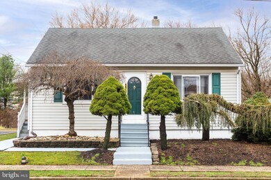 374 E Hancock St unit 13, Lansdale, PA 19446 - photo 2