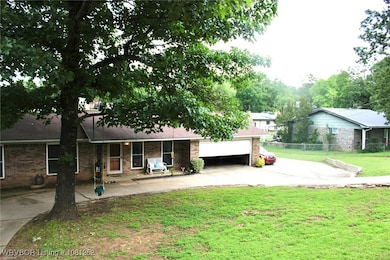 8436 Sebastian Lake Dr, Hackett, AR 72937 - photo 2