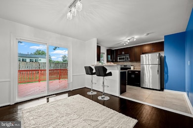 5802 Shepherd Ln, Lanham, MD 20706 - photo 6