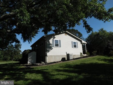 1061 Concord Ct, Owings, MD 20736 - photo 7