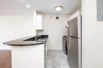 Parris Landing unit 5111, Charlestown, MA 02129 - photo 6