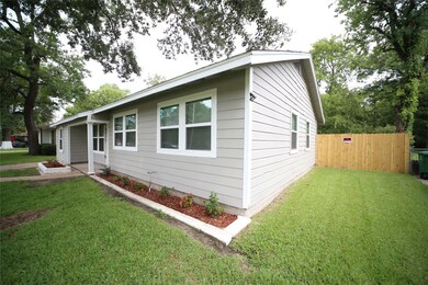 7217 Bretshire Dr, Houston, TX 77016 - photo 3