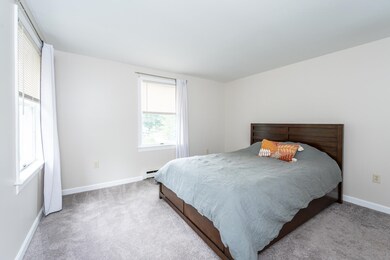 2A Hersey Ln unit A, Stratham, NH 03885 - photo 5