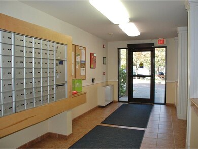 409 Farrell St unit 310, South Burlington, VT 05403 - photo 3