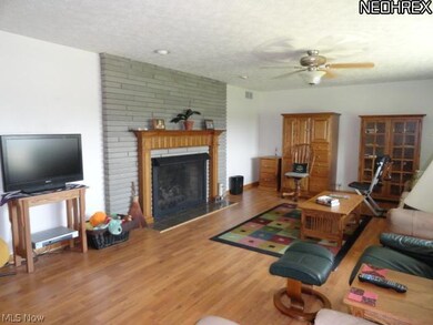 703 School St, Coshocton, OH 43812 - photo 5