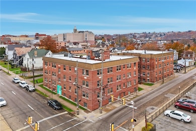 325 W Jefferson St, Butler, PA 16001 - photo 5