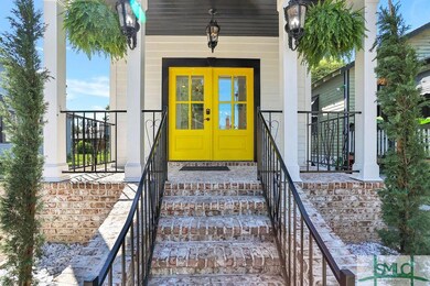 1011 E Waldburg St, Savannah, GA 31401 - photo 2