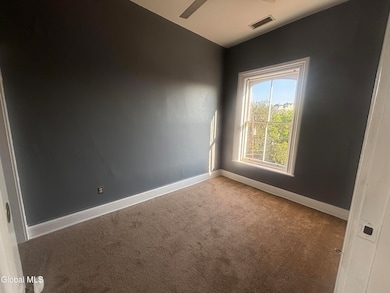 17 Ash Grove Place unit 4, Albany, NY 12202 - photo 4