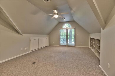 8137 Westgate Dr, Lenexa, KS 66215 - photo 6