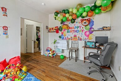 135 van Wagenen Ave unit 4E, Jersey City, NJ 07306 - photo 7