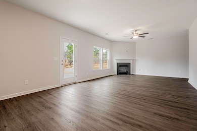 123 Middlesex Ct, Lugoff, SC 29078 - photo 4