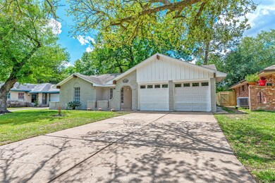 9807 Deanwood St, Houston, TX 77040 - photo 2