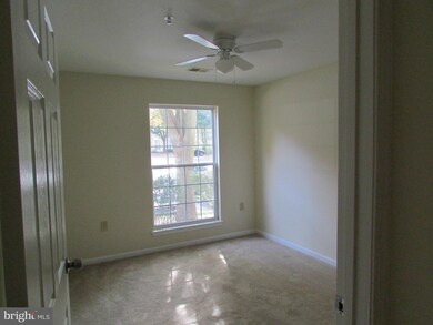 5317 Wagon Shed Cir, Owings Mills, MD 21117 - photo 7